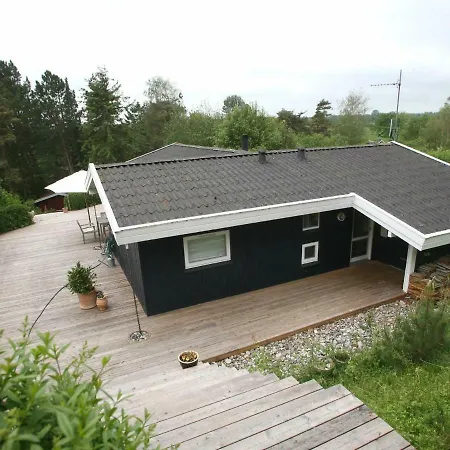 Holiday home 6 Person In Dronningm Lle